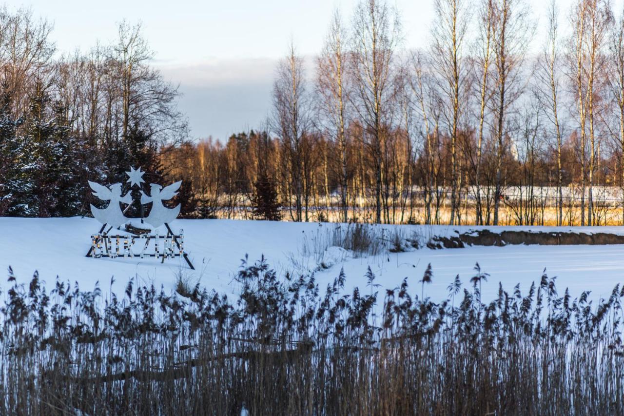 Burzini Villa Kuldīga Eksteriør billede